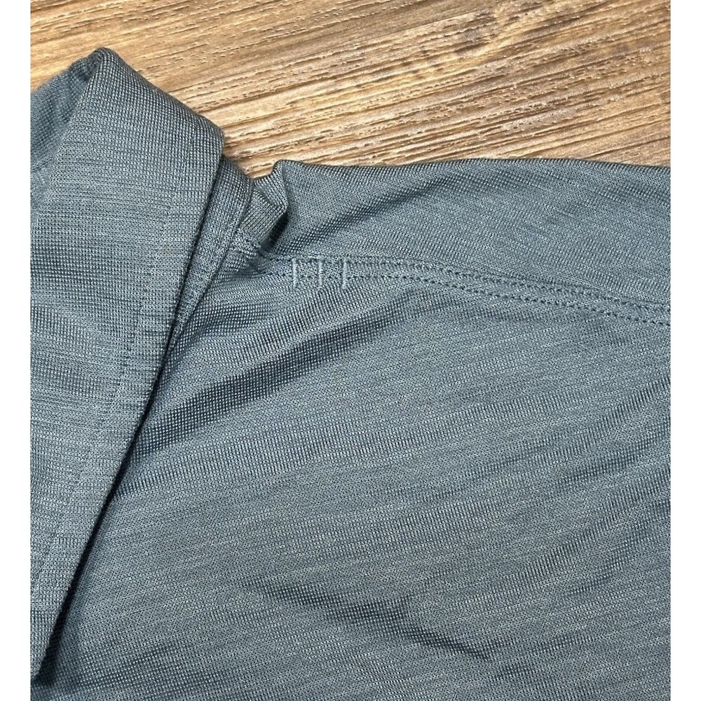 Lululemon Light Blue Evolution Performance Stretc… - image 4